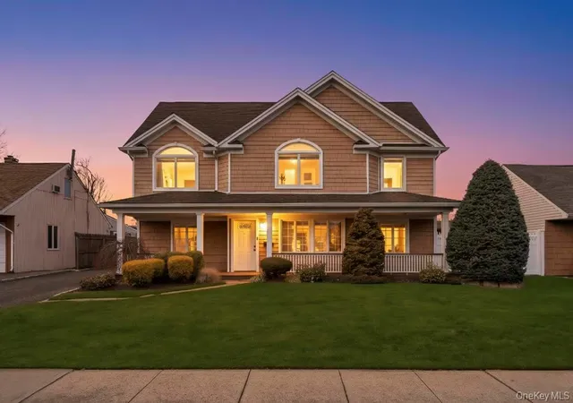 Photo 1 of Sale Pending at 3597 Martha Blvd, Bethpage, NY 11714 | MLS# 951516 | Listing updated on 2026-08-18