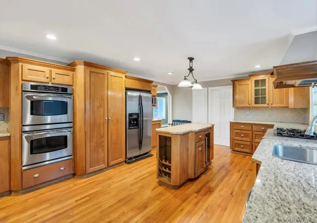 Photo 3 of Sale Pending at 3597 Martha Blvd, Bethpage, NY 11714 | MLS# 951516 | Listing updated on 2026-08-18