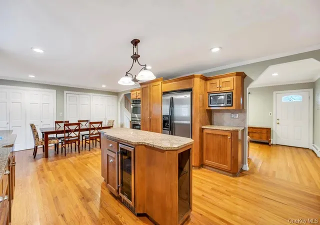 Photo 4 of Sale Pending at 3597 Martha Blvd, Bethpage, NY 11714 | MLS# 951516 | Listing updated on 2026-08-18