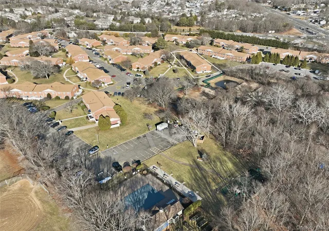 2nd image of 460 Old Town Rd, Port Jefferson Station, NY 11776