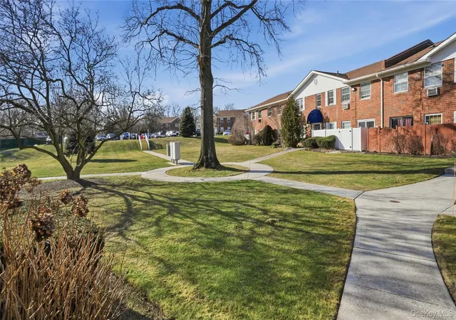 3rd image of 460 Old Town Rd #28-A, Port Jefferson Station, NY 11776 | MLS# 951704