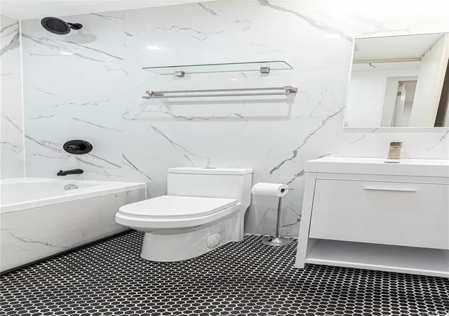 Photo 3 of Sale Pending at 282 E 38th Street, Brooklyn, NY 11203 | MLS# 951837 | Listing updated on 2026-06-15