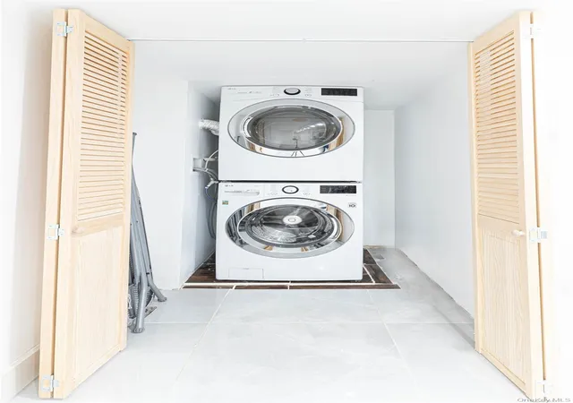 Listing Photo 4 - Condo for sale in building located at 282 E 38th St, Brooklyn, NY 11203
