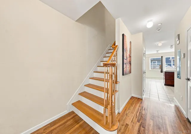 Photo 2 of Single family home for sale at 120 E 6th Road, New York, NY 11693 | MLS# 951881 | Listing updated on 2026-07-29