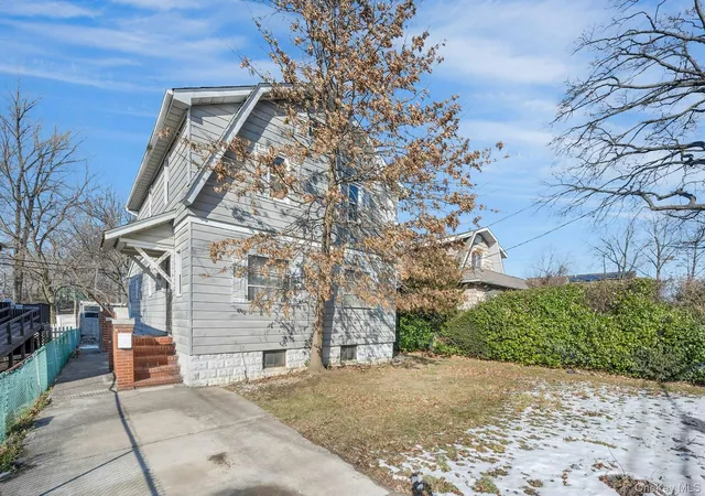 2nd image of 188 Edgewater Park #D, New York, NY 10465 | MLS# 951922