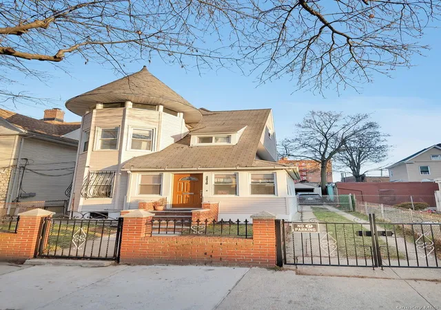 Single family home for sale at 4810 Osgood St, Bronx, NY 10470 | MLS# 951970