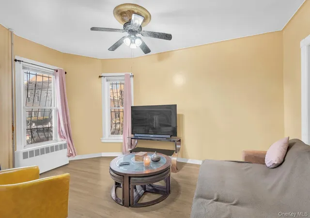 Photo 1 of Single family home for sale at 4810 Osgood St, Bronx, NY 10470 | MLS# 951970 | Listing updated on 2026-07-23