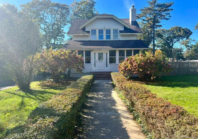 Single family home for sale at 30 Brentwood Pkwy, Brentwood, NY 11717 | MLS# 952014 | Listing updated on 2026-02-24