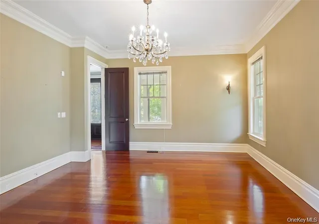 Photo 4 of Single family home for sale at 52 Brushy Neck Ln, Westhampton, NY 11977 | MLS# 952388 | Listing updated on 2026-09-19