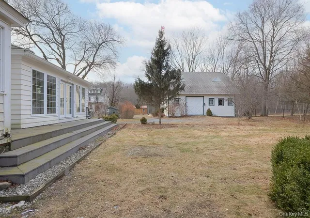 3rd image of 102 W Wiley St, Maybrook, NY 12543 | MLS# 952456