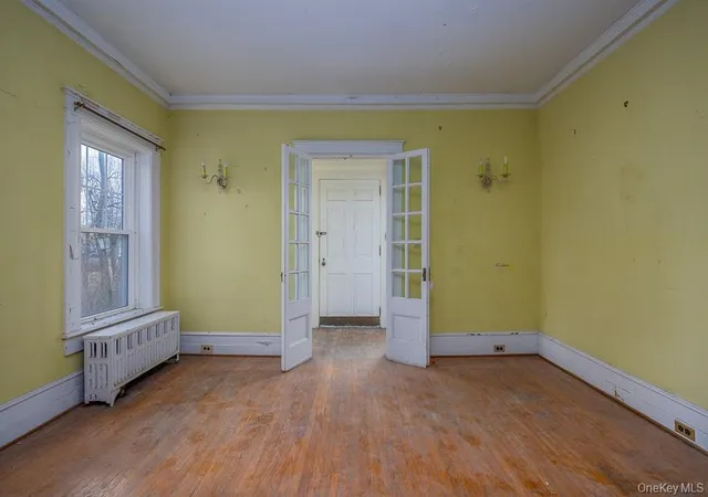 Photo 3 of Single family home for sale at 102 W Wiley St, Maybrook, NY 12543 | MLS# 952456 | Listing updated on 2026-09-04