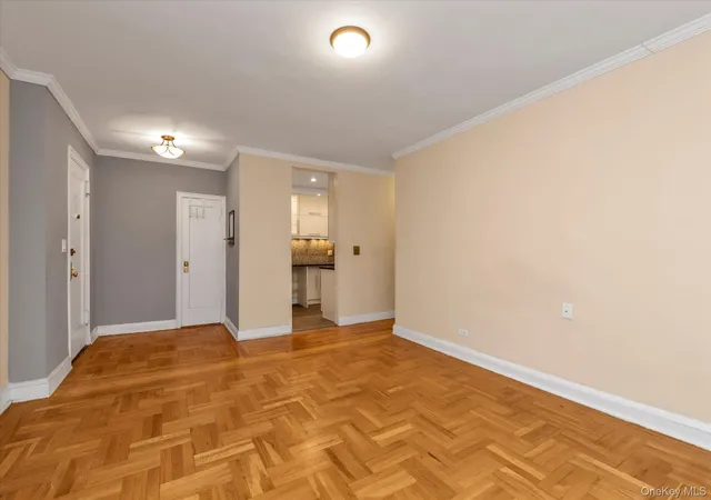 3rd image of 48-35 43Rd St, New York, NY 11377