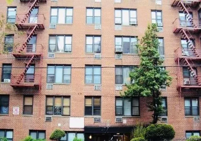 1st image of 83 30 Vietor Ave #413, Elmhurst, NY 11373 | MLS# 952511