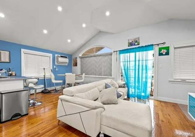 3rd image of 229-24 Edgewood Ave, Laurelton, NY 11413 | MLS# 952569