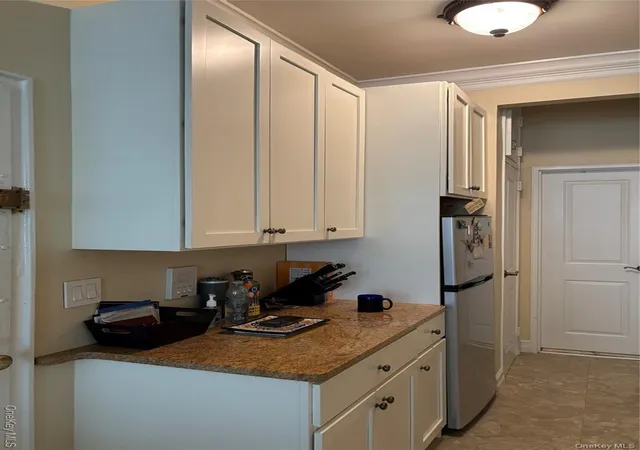 Photo 4 of Sale Pending at 430 E 85th Street #5B, New York, NY 10028 | MLS# 952740 | Listing updated on 2026-06-13