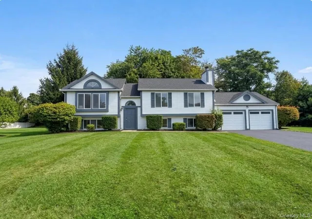 Photo 1 of Single family home for sale at 10 Victor Rd, Beacon, NY 12508 | MLS# 952959 | Listing updated on 2026-09-30