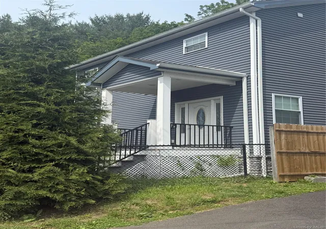 Homes for sale in Newburgh, NY | 214 Prospect St, Newburgh, NY 12550 | MLS# 953002