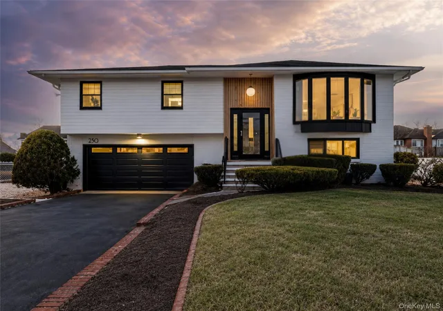 2nd image of 230 Sequams Lane Ctr, Islip, NY 11795 | MLS# 953018