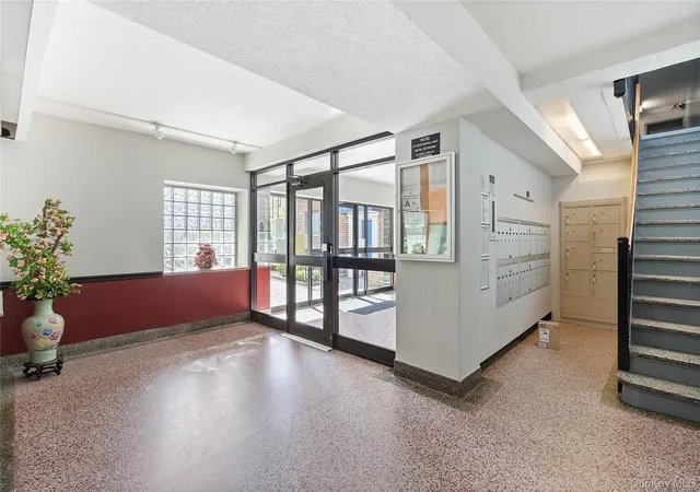 4th image of 32-42 E 89Th St St, New York, NY 11369