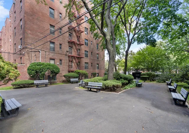 2nd image of 32-42 E 89Th St St, East Elmhurst, NY 11369