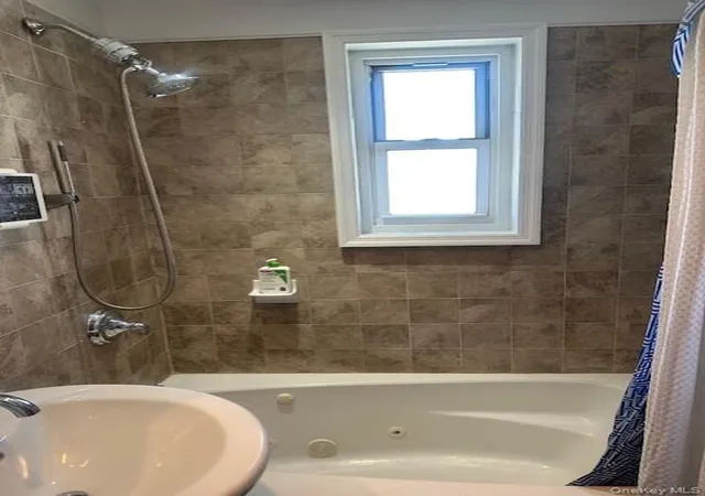 Photo 4 of Sale Pending at 234-24 131 Avenue, Rosedale, NY 11422 | MLS# 953414 | Listing updated on 2026-06-11