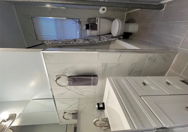Photo 3 of Manufactured home for sale at 187 E 91st Street, Brooklyn, NY 11212 | MLS# 953444 | Listing updated on 2026-08-30