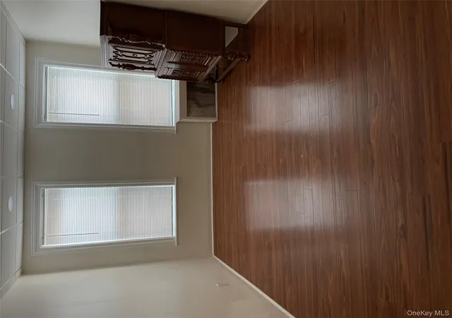 Photo 4 of Manufactured home for sale at 187 E 91st Street, Brooklyn, NY 11212 | MLS# 953444 | Listing updated on 2026-08-30
