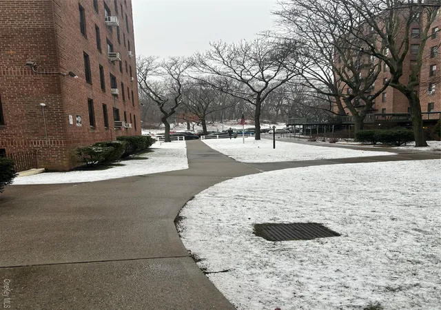 Photo 2 of Sale Pending at 83-85 Woodhaven Blvd #3M, New York, NY 11421 | MLS# 953525 | Listing updated on 2026-09-19