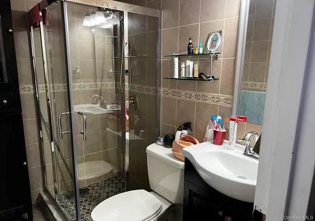 2nd image of 75-22 Parsons Blvd, Fresh Meadows, NY 11366