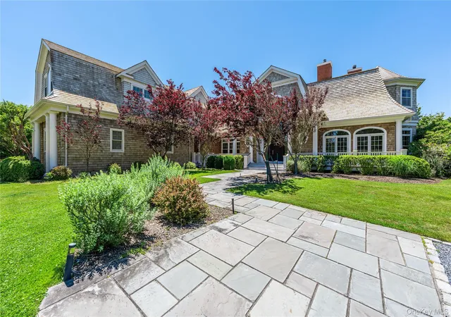 2nd image of 101 Jessup Ln, Southampton, NY 11978 | MLS# 953584