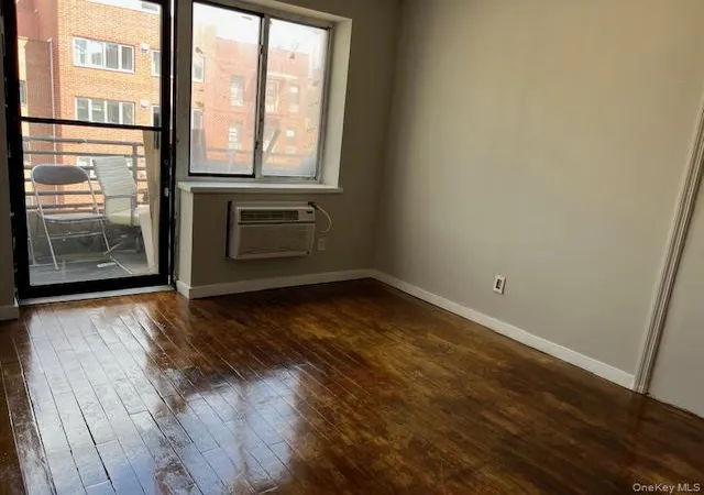 2nd image of 132-59 41St Rd, Flushing, NY 11355