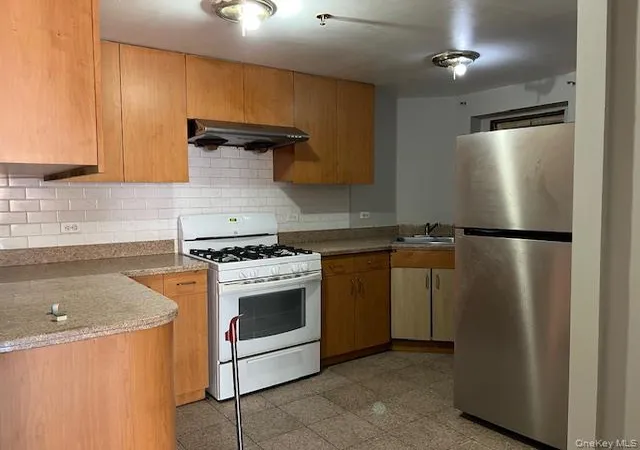 3rd image of 132-59 41 Rd #6C, Flushing, NY 11355 | MLS# 953686