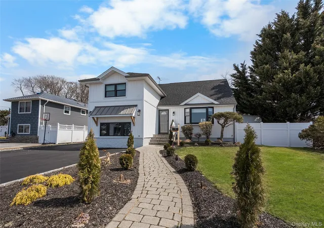 Single family home for sale at 53 Elizabeth Dr, Bethpage, NY 11714 | MLS# 953702 | Listing updated on 2026-07-20