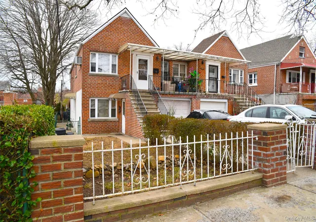Photo 2 of Sale Pending at 806 Waring Ave, Bronx, NY 10467 | MLS# 953738 | Listing updated on 2026-03-12