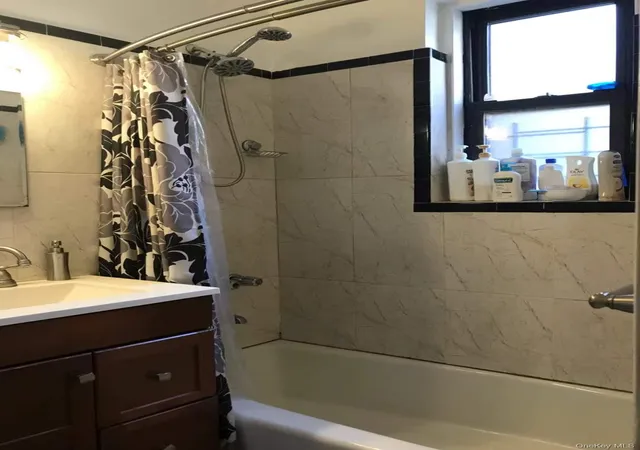 7th image of 61 40 Saunders St #C5, Rego Park, NY 11374 | MLS# 953837