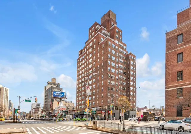 2nd image of 107 40 Queens Blvd #PH1, Forest Hills, NY 11375 | MLS# 953876