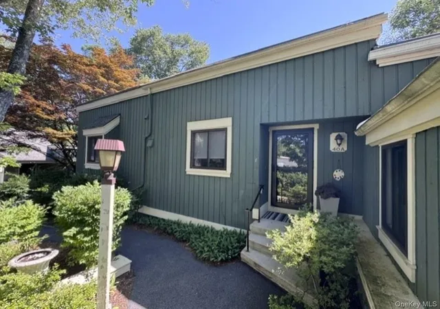 3rd image of 40 Heritage Hls #A, Somers, NY 10589 | MLS# 954097