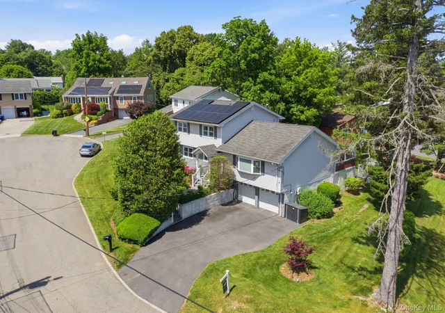 1st image of 3 Baldwin Ln, New Rochelle, NY 10583 | MLS# 954117