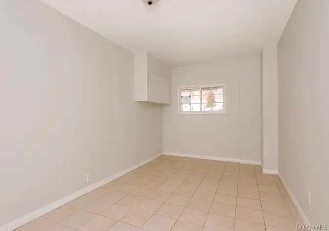 14th image of 3410 Bronxwood Ave, Bronx, NY 10469 | MLS# 954118