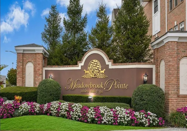 2nd image of 568 Pacing Wy #568, Hempstead, NY 11590 | MLS# 954126