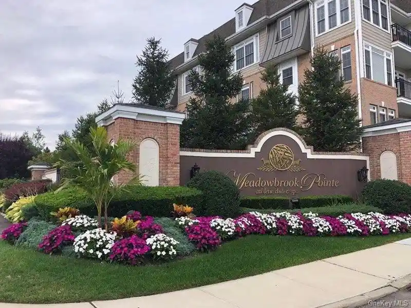 Listing Photo 35 - Condo for sale in 568 Pacing Wy located at 568 Pacing Wy, Hempstead, NY 11590 - Unit #568