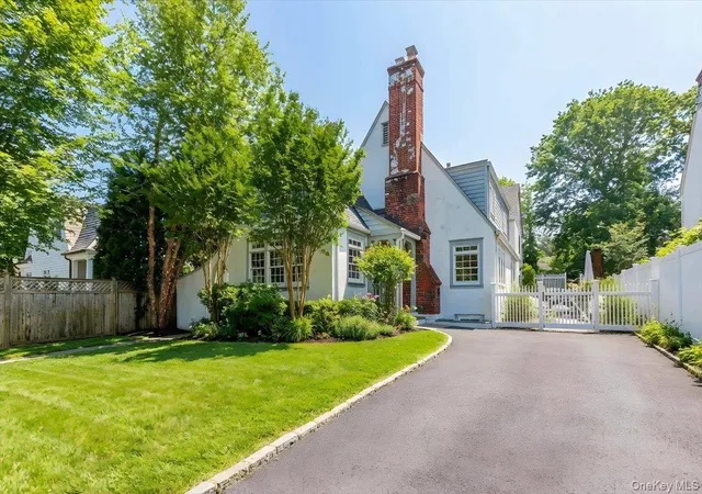1st image of 2 Cowles Ave, Rye, NY 10580 | MLS# 954136