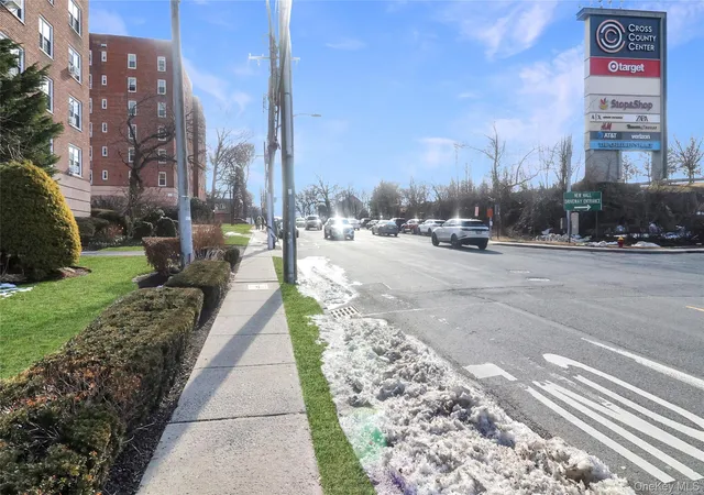 42nd image of 1300 Midland Ave #A51, Yonkers, NY 10704 | MLS# 954363