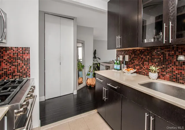 Homes for sale in New York, NY | 2287 Johnson Ave #10C, New York, NY 10463 | MLS# 954406