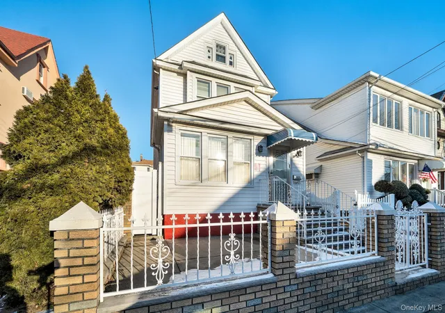 2nd image of 10439 115th St, South Richmond Hill, NY 11419 | MLS# 954425