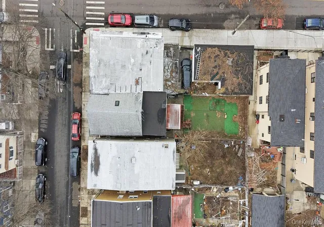 29th image of 87 03 95th Ave, Ozone Park, NY 11416 | MLS# 954457