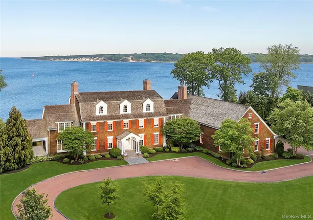 Single family home for sale at 30 Forest Dr, Port Washington, NY 11050 | MLS# 954528