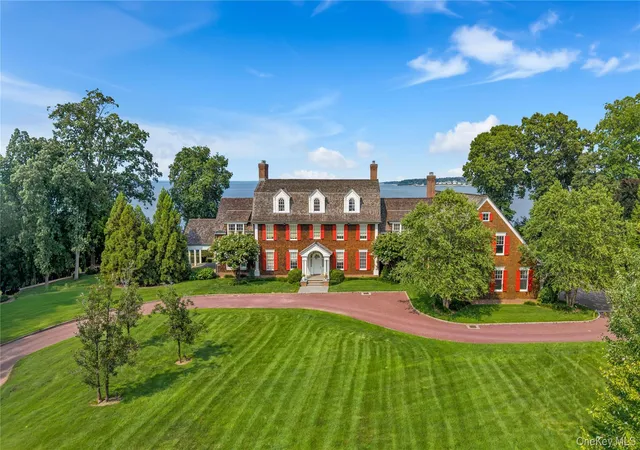 Photo 1 of Single family home for sale at 30 Forest Dr, Port Washington, NY 11050 | MLS# 954528 | Listing updated on 2026-09-23