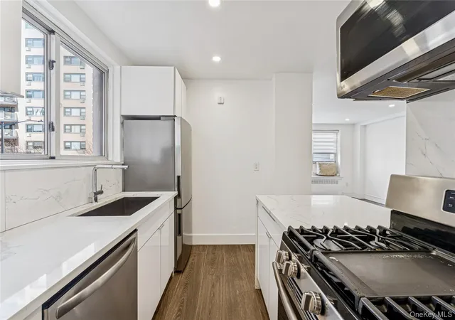 4th image of 7136 110Th St #2F, Forest Hills, NY 11375 | MLS# 954628