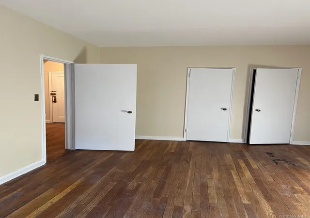 3rd image of 69-60 108Th St #418, Forest Hills, NY 11375 | MLS# 954633